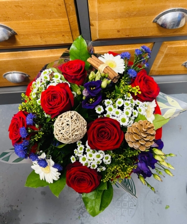 Christmas Red and Purple Bouquet